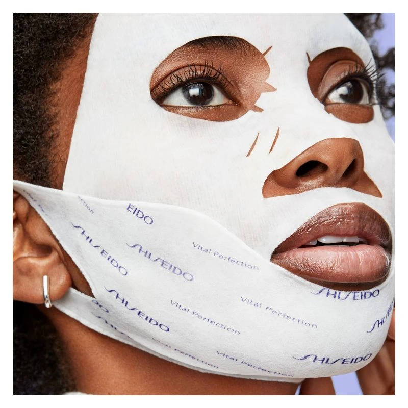 Shiseido VITAL PERFECTION LIFTDEFINE RADIANCE FACE MASK 4 Shiseido VITAL PERFECTION LIFTDEFINE RADIANCE FACE MASK - immagine 4